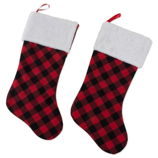 DII&#xAE; Red &#x26; Black Buffalo Check Holiday Stockings Set